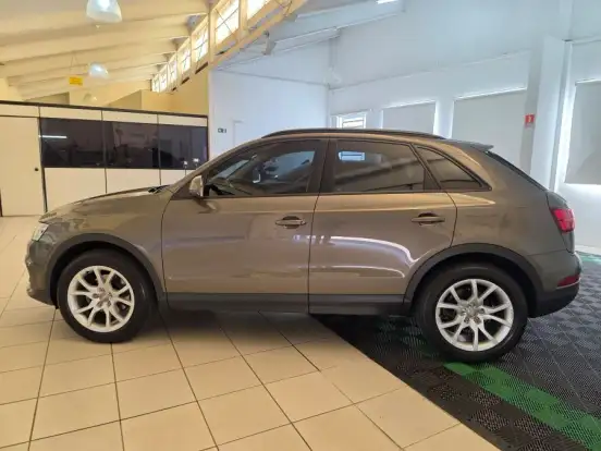 AUDI-Q3-2016