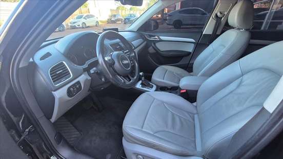 AUDI-Q3-2018