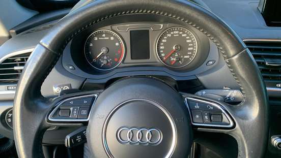 AUDI-Q3-2018