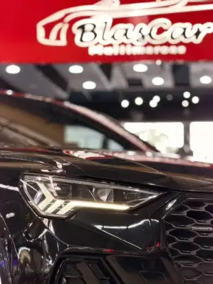 AUDI-Q3-2022