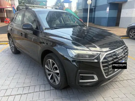 AUDI-Q5-2023