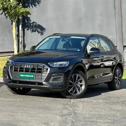 AUDI-Q5-2022