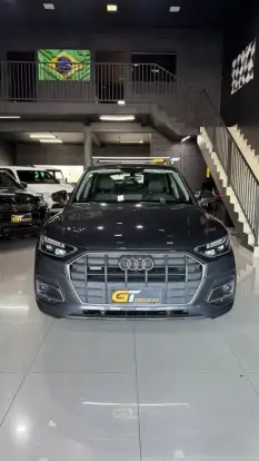 AUDI-Q5-2022