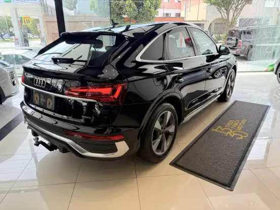 AUDI-Q5-2.0 45 TFSI GASOLINA SPORTBACK S LINE QUATTRO S TRONIC AUDI-Q5-2021