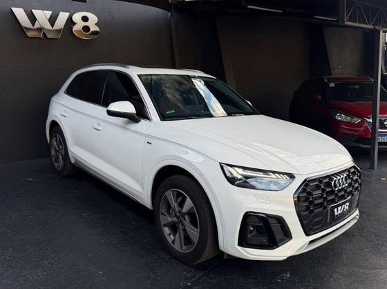 AUDI Q5 2.0 45 TFSI GASOLINA S-LINE QUATTRO S TRONIC