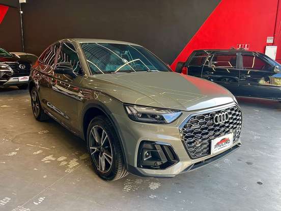 AUDI-Q5-2023