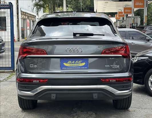 AUDI-Q5-2023