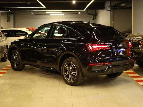 AUDI-Q5-2023