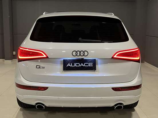 AUDI-Q5-2.0 TFSI AMBIENTE 16V 225CV GASOLINA 4P AUTOMÁTICO AUDI-Q5-2013