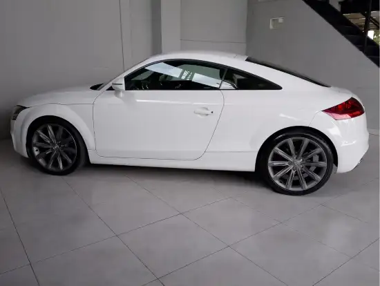 AUDI-TT-2012