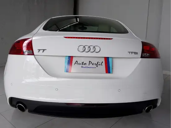 AUDI-TT-2012
