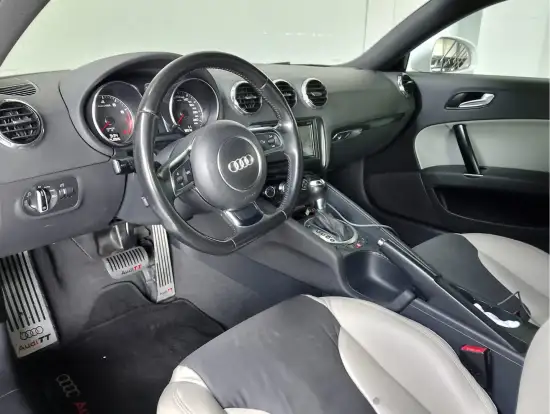 AUDI-TT-2.0 TFSI COUPÉ 16V 211CV GASOLINA 2P S-TRONIC AUDI-TT-2012