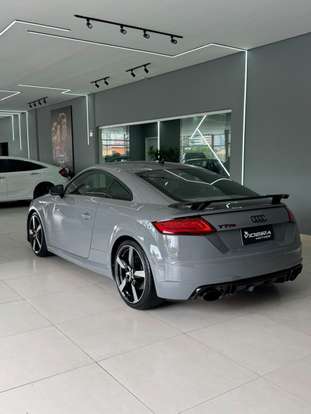 AUDI-TT RS-2017
