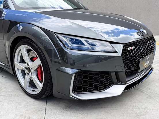 AUDI-TT RS-2020