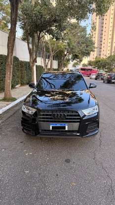 AUDI-Q3-2018