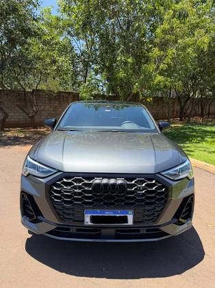 AUDI Q3 2.0 40 TFSI GASOLINA SPORTBACK PERFORMANCE BLACK PLUS QUATTRO TIPTRONIC