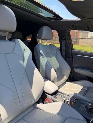 AUDI-Q3-2024