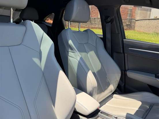 AUDI-Q3-2.0 40 TFSI GASOLINA SPORTBACK PERFORMANCE BLACK PLUS QUATTRO TIPTRONIC AUDI-Q3-2024