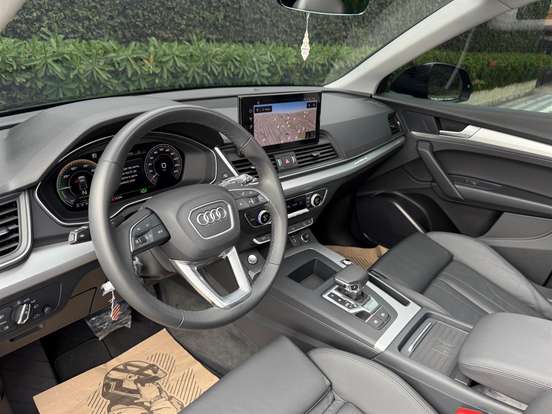 AUDI-Q5-2023