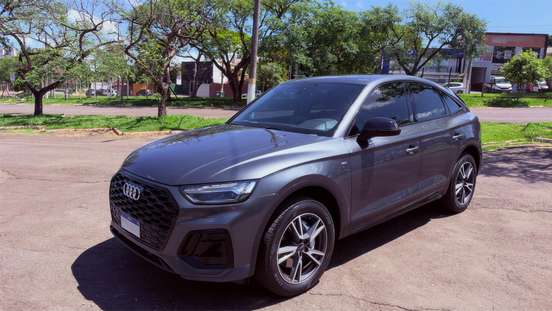 AUDI-Q5-2023