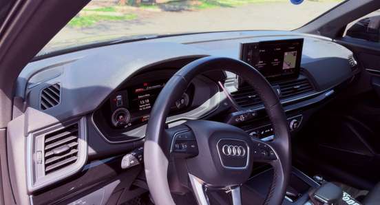 AUDI-Q5-2023