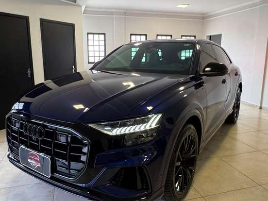 AUDI-Q8-3.0 TFSI GASOLINA PERFORMANCE QUATTRO TIPTRONIC AUDI-Q8-2021