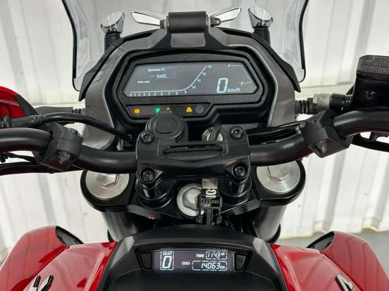 BAJAJ-DOMINAR 400-2025