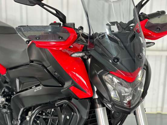 BAJAJ-DOMINAR 400 BAJAJ-DOMINAR 400-2025