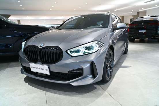 BMW-118i-2023