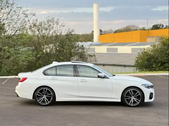 BMW-320i-2.0 16V TURBO FLEX M SPORT AUTOMÁTICO BMW-320i-2021
