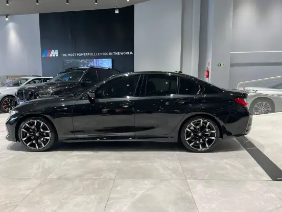 BMW-320i-2026
