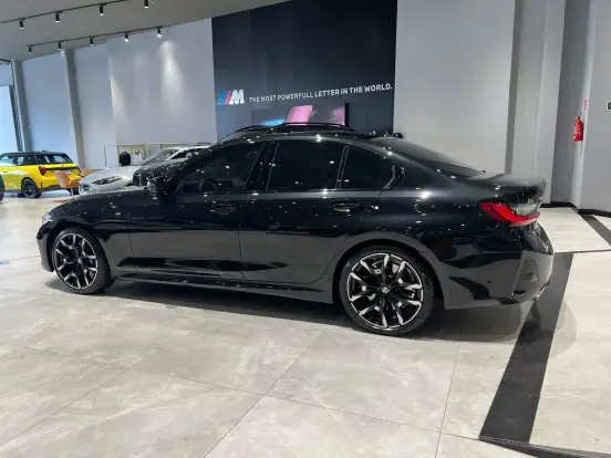 BMW-320i-2026