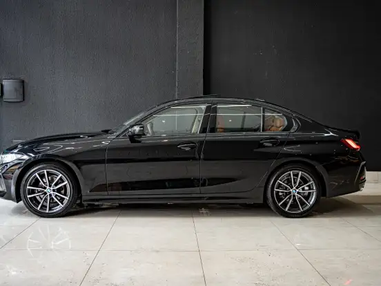 BMW-320i-2.0 16V TURBO FLEX SPORT GP AUTOMÁTICO BMW-320i-2024
