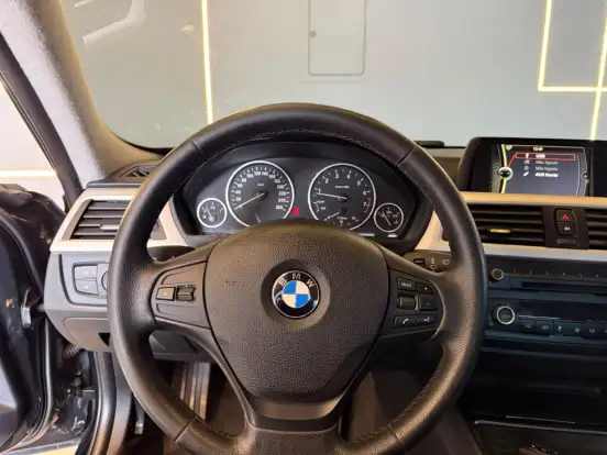BMW-320i-2.0 16V TURBO GASOLINA 4P AUTOMÁTICO BMW-320i-2014