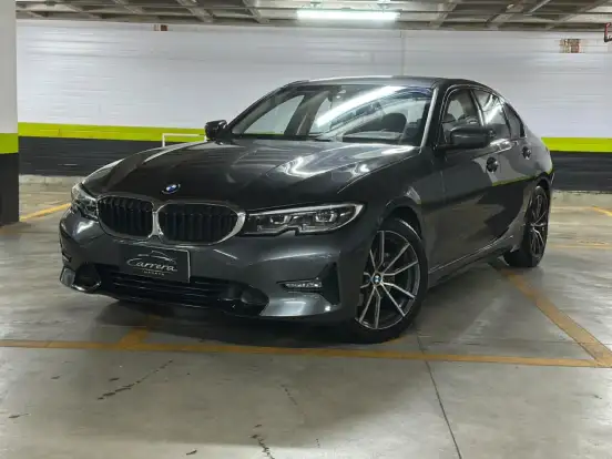 BMW-320i-2019