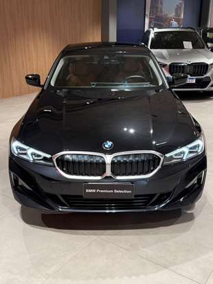 BMW-320i-2024