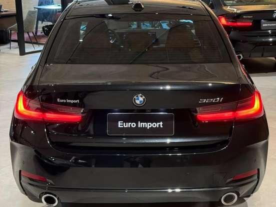 BMW-320i-2.0 16V TURBO FLEX GP AUTOMÁTICO BMW-320i-2024