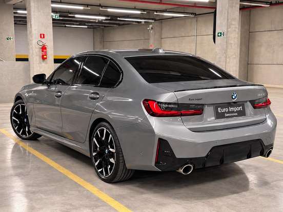 BMW-320i-2.0 16V TURBO FLEX M SPORT AUTOMÁTICO BMW-320i-2025