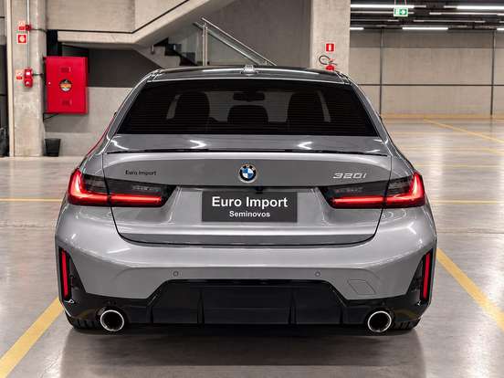 BMW-320i-2.0 16V TURBO FLEX M SPORT AUTOMÁTICO BMW-320i-2025