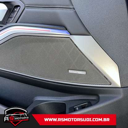BMW-320i-2021
