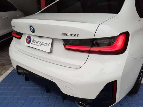 BMW-320i-2.0 16V TURBO FLEX M SPORT AUTOMÁTICO BMW-320i-2023