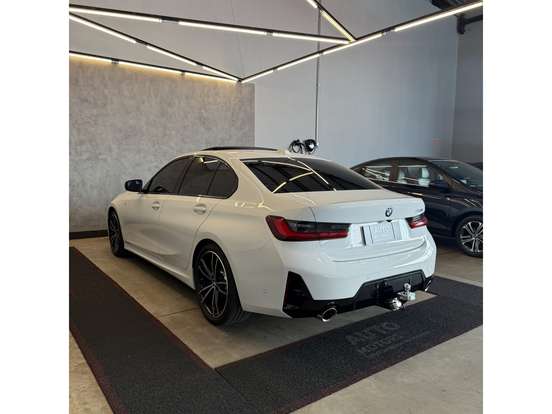 BMW-320i-2.0 16V TURBO FLEX M SPORT AUTOMÁTICO BMW-320i-2023