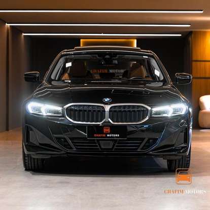 BMW-320i-2023
