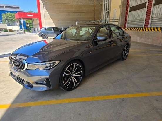 BMW-320i-2.0 16V TURBO GASOLINA SPORT AUTOMÁTICO BMW-320i-2019