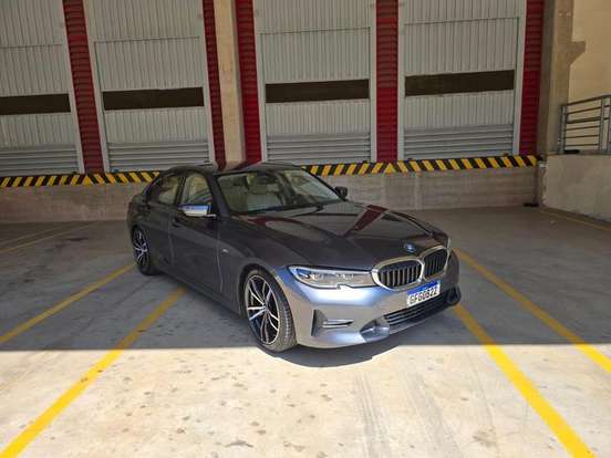 BMW-320i-2.0 16V TURBO GASOLINA SPORT AUTOMÁTICO BMW-320i-2019