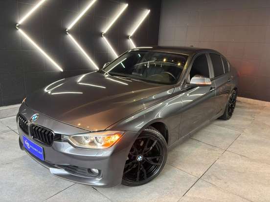 BMW-320i-2013