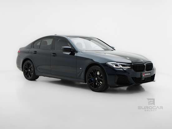 BMW-530e-2021