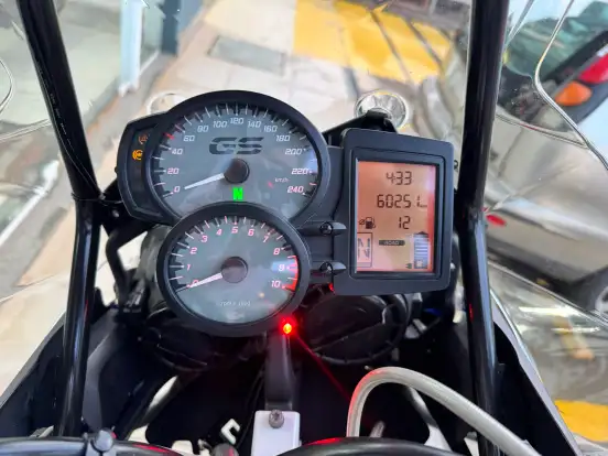 BMW-F 800 GS ADVENTURE BMW-F 800 GS ADVENTURE-2018