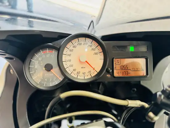 BMW-K 1300 S BMW-K 1300 S-2010