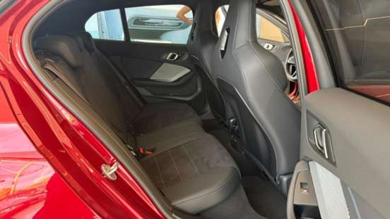BMW-M 135i-2025